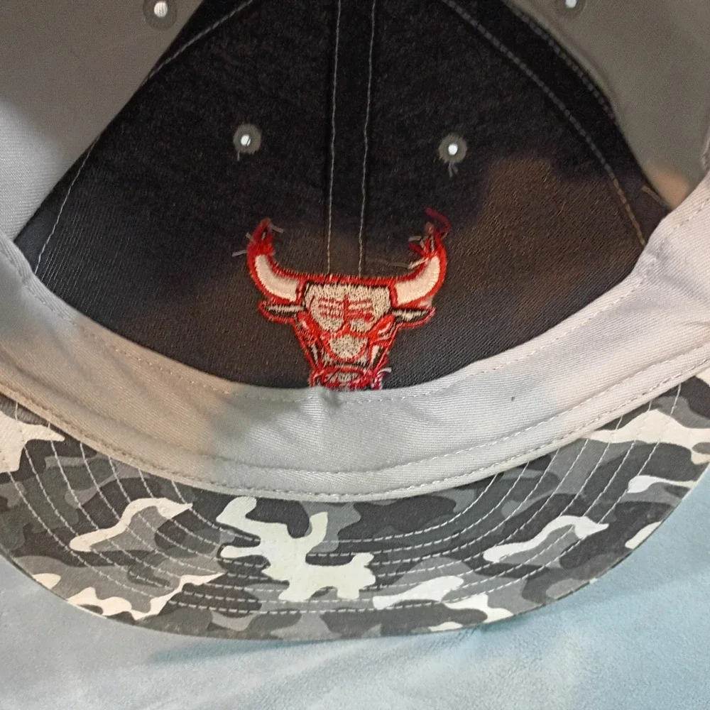 47 Brand Chicago Bulls Windy City Snapback Hat Grey Camo NBA Hardwood Classics